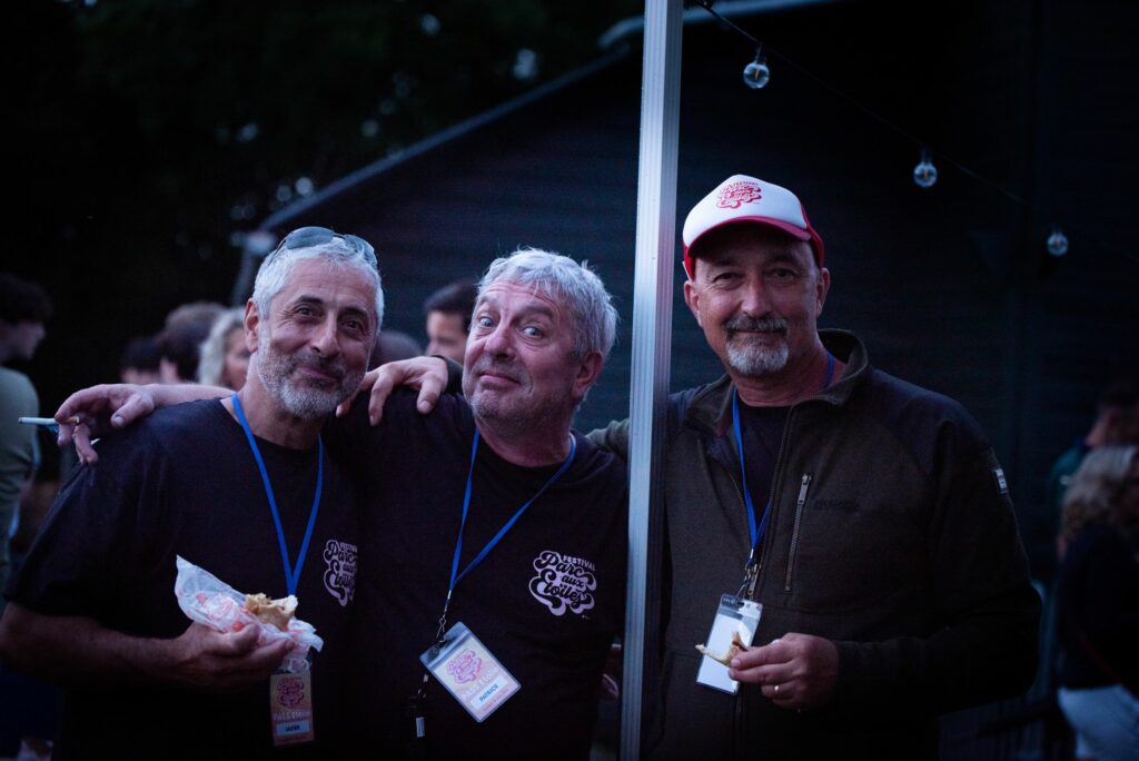 Bénévoles du festival pop rock électro du Val d'Oise