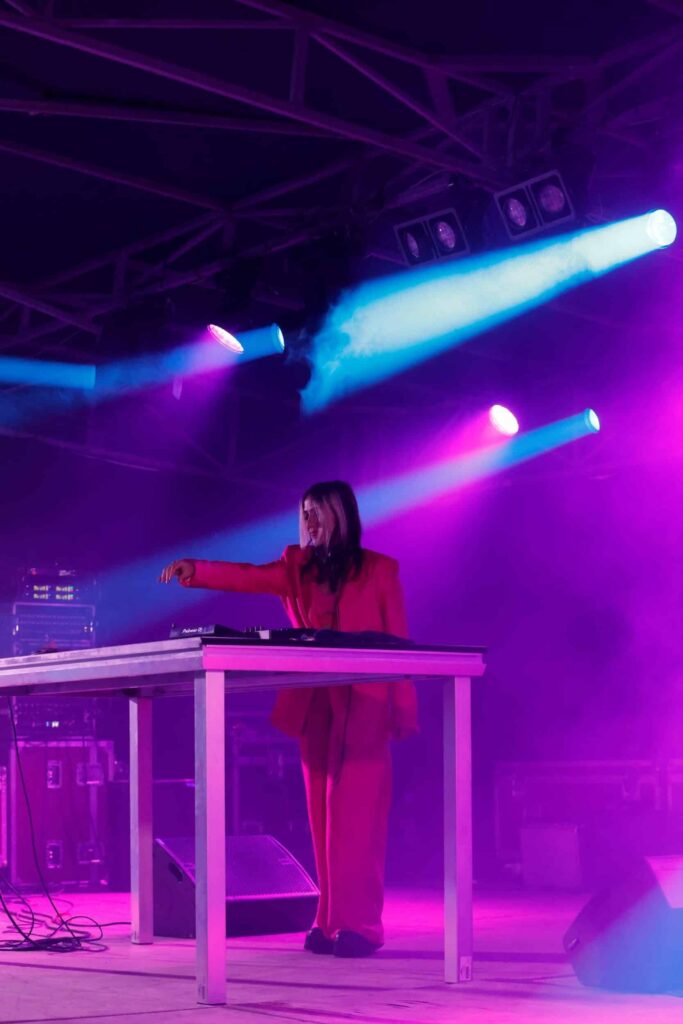 Mademoiselle Ely au festival pop rock électro du 95